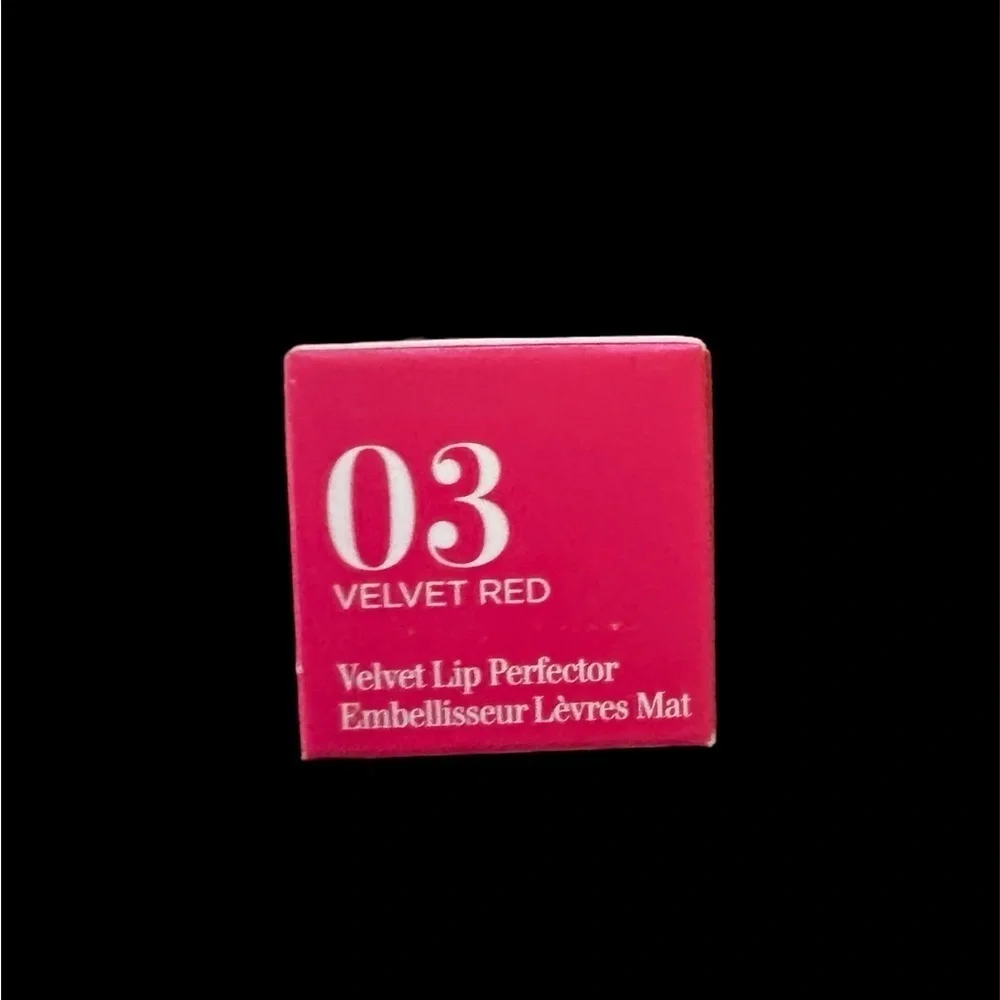 Clarins Velvet Lip Perfector 03